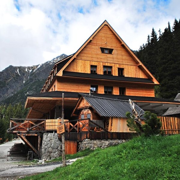 Collection 101+ Pictures horsky+hotel+popradske+pleso+strbske+pleso+slovakia Updated