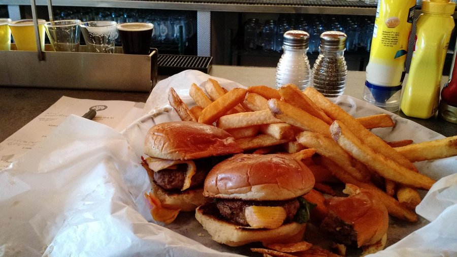 Lamb Slider and French Fries.
Veggie Wrap and homemade chips
Enjoyed a "flight" of 6 Craft Beers