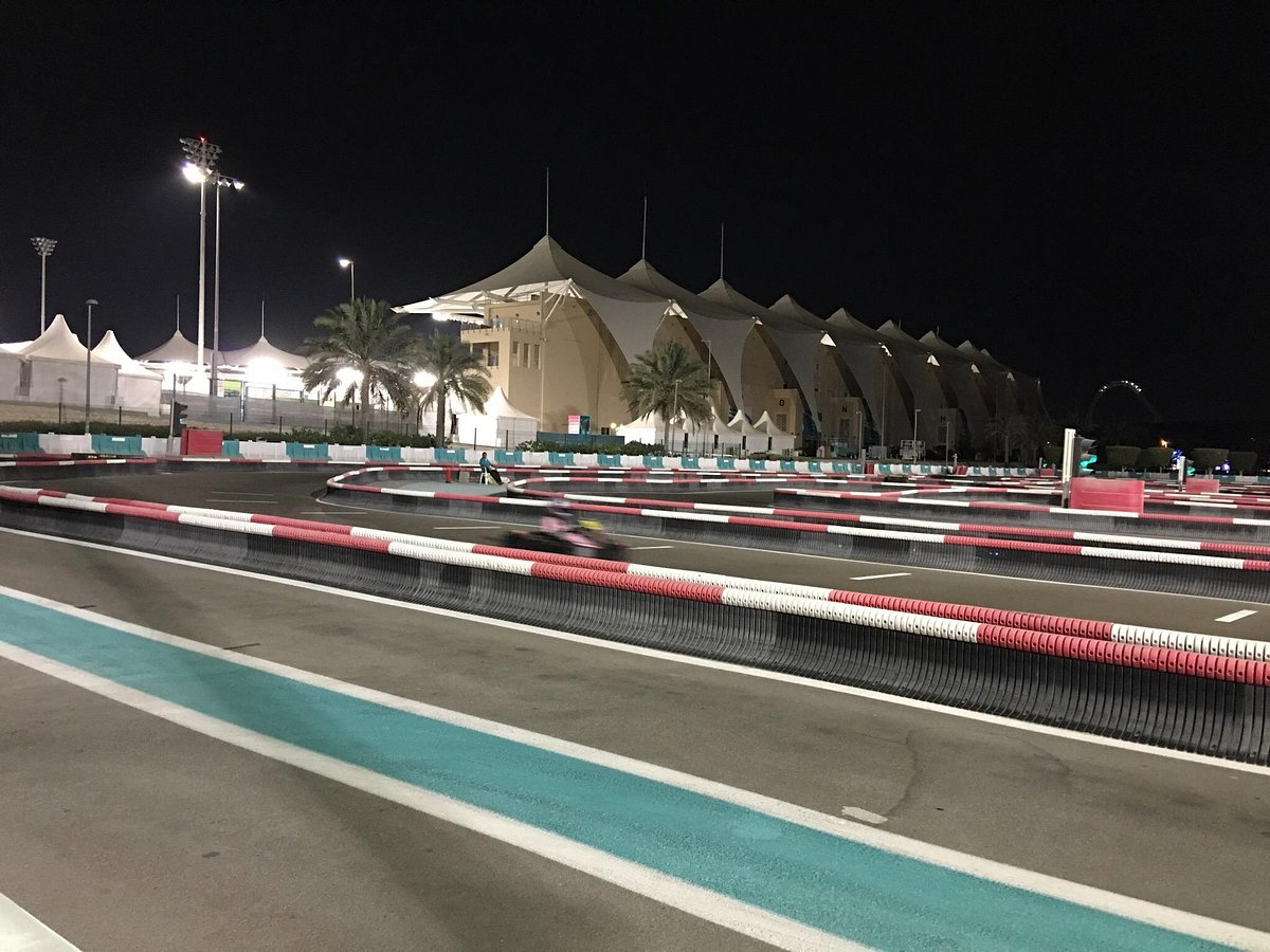 Buy YAS Marina Circuit Abu Dhabi Grand Prix T-shirt Online in India 
