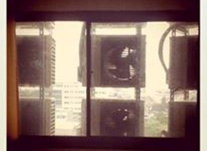 Pool or Mountain view? I got AC unit view! Ridiculous!
