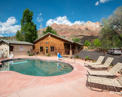 Best place to destress - Review of Navajo Lake Lodge, Zion National ...