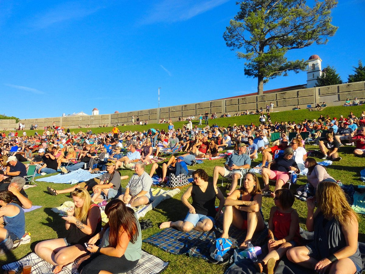 Lakewood Amphitheater Seating View | Cabinets Matttroy