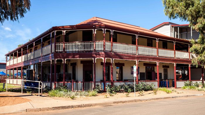 BEADON BAY HOTEL - Prices & Reviews (Onslow, Australia)