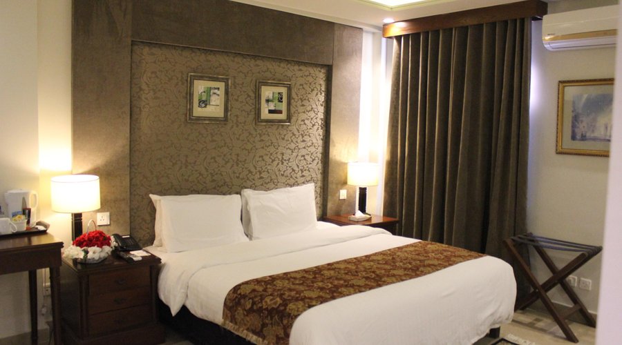 Standard Suite