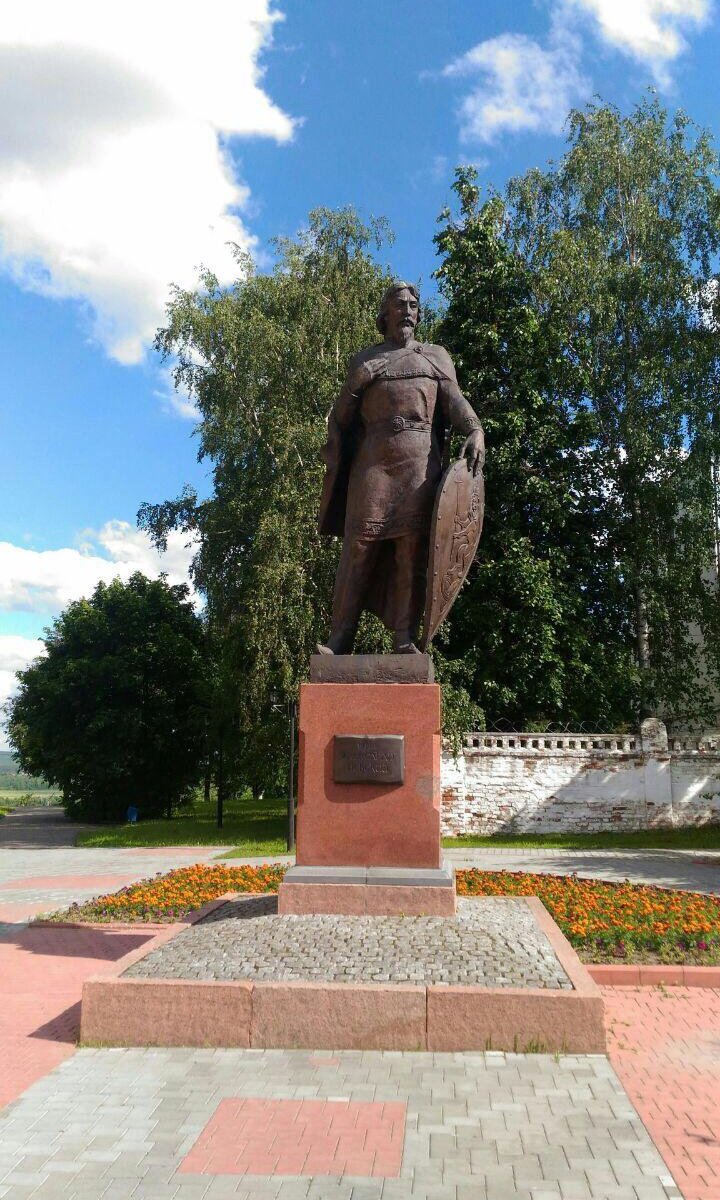 MONUMENT TO ALEXANDR NEVSKIY (Vladimir) - All You Need to Know BEFORE ...