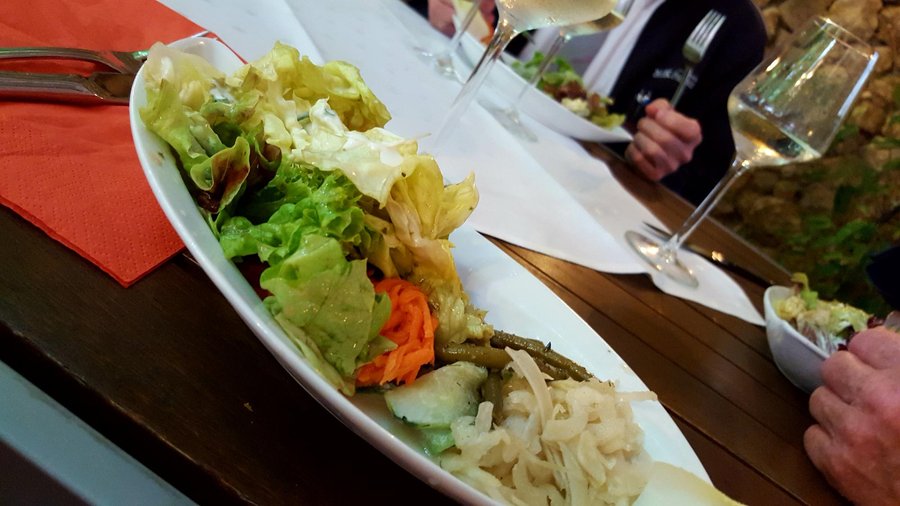 HOTEL RESTAURANT WINZERGARTEN  Bewertungen  Fotos Preisvergleich