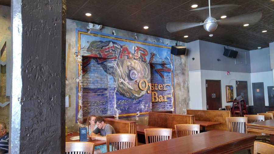 Pearlz Oyster Bar