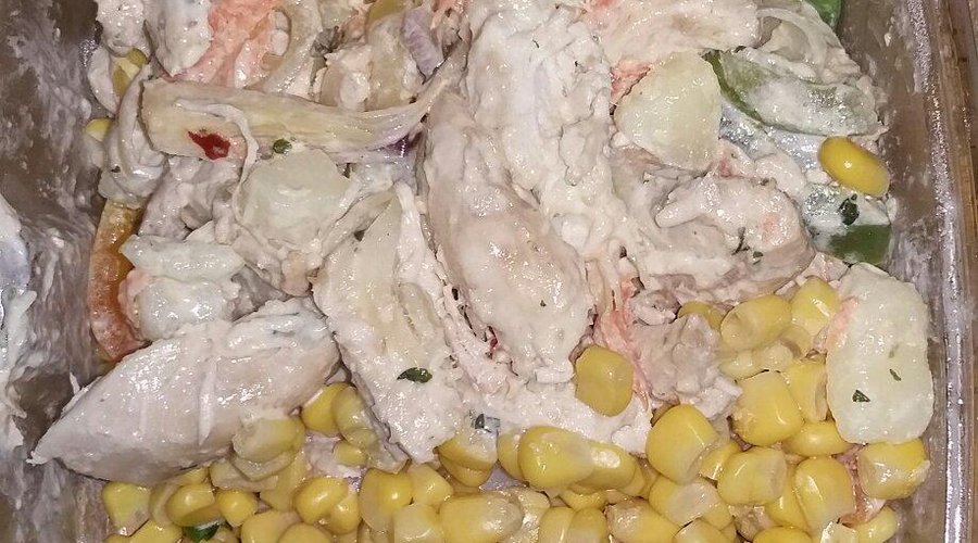 Chicken Salad with corn, lettuce and other veggies. Delicious! 👌
