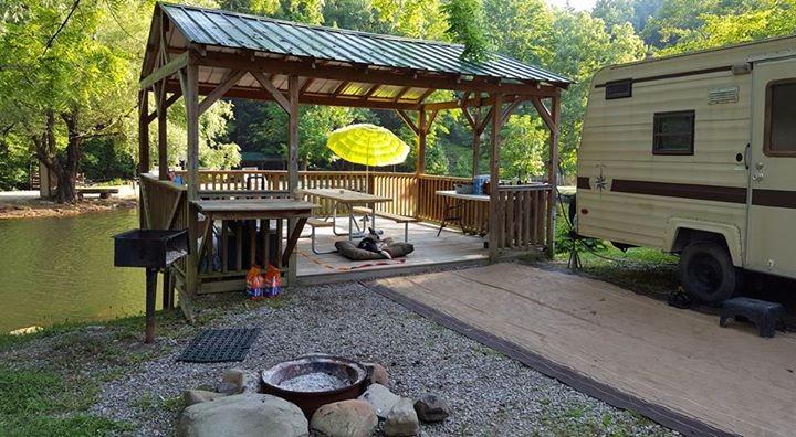 ADVENTURE BOUND CAMPING RESORT - GATLINBURG - Campground Reviews (TN ...