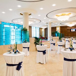 Swissotel Al Murooj Dubai, hotel in Dubai