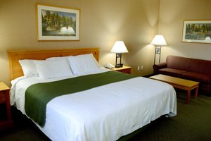 Room & Suite