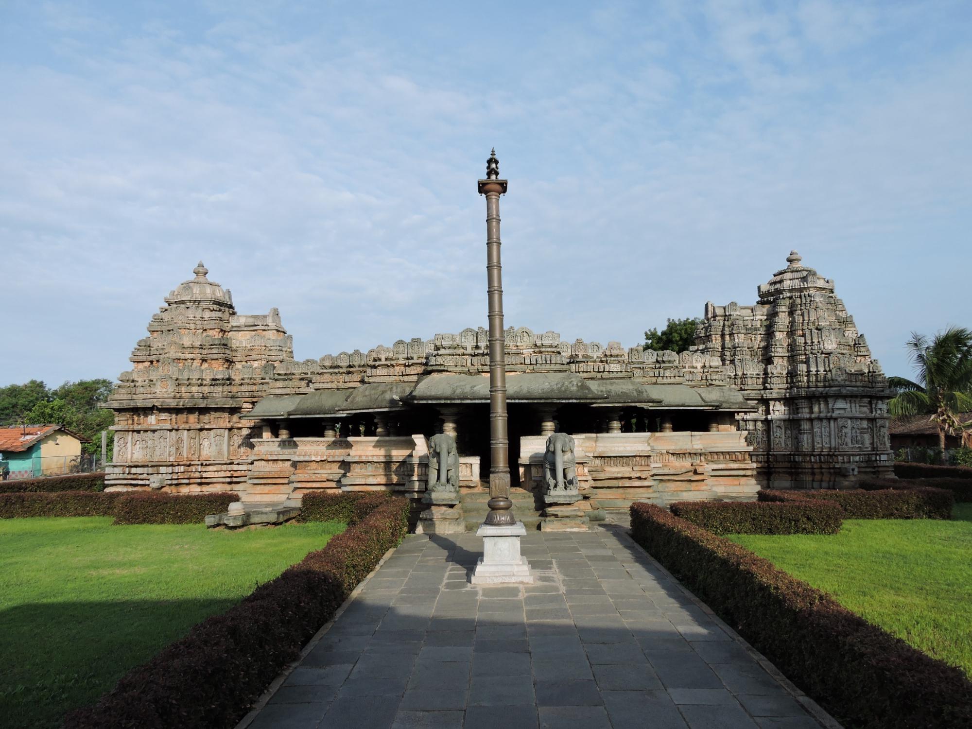 Sri Veeranarayana Temple - Chikmagalur - Bewertungen Und Fotos