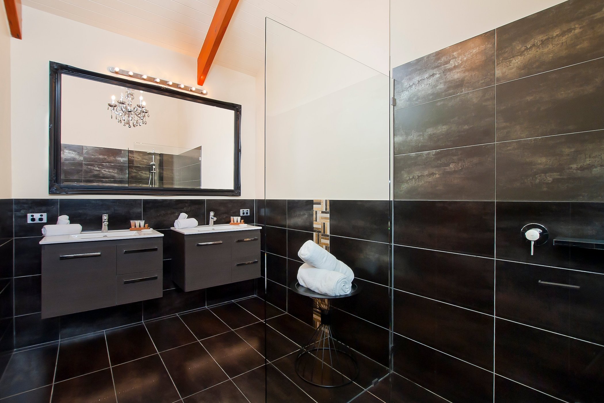 Yallingup Lodge Spa Retreat & Om Day Spa by null