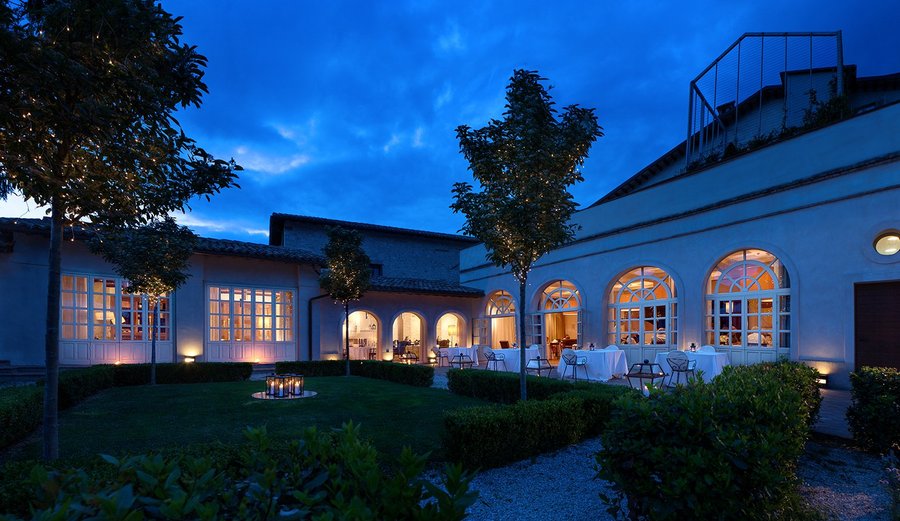 Relais & Chateaux Palazzo Seneca, a casa tua in un antico Palazzo Umbro