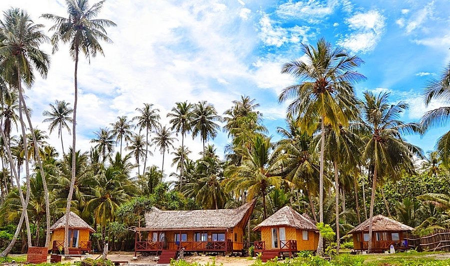 SIMEULUE SURFLODGES AU 102 2022 Prices Reviews Pulau SIMEULUE SURFLODGES AU 102 2022 Prices Reviews Pulau
