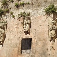 Le tre statue