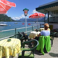 A nice spot on the edge of Wolfgangsee
