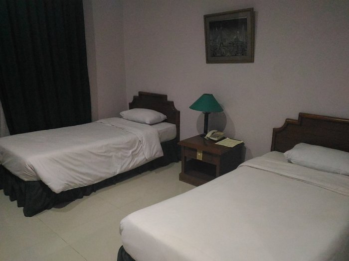 GRAND TRISULA HOTEL INDRAMAYU (Indonesia) Ulasan & Perbandingan Harga