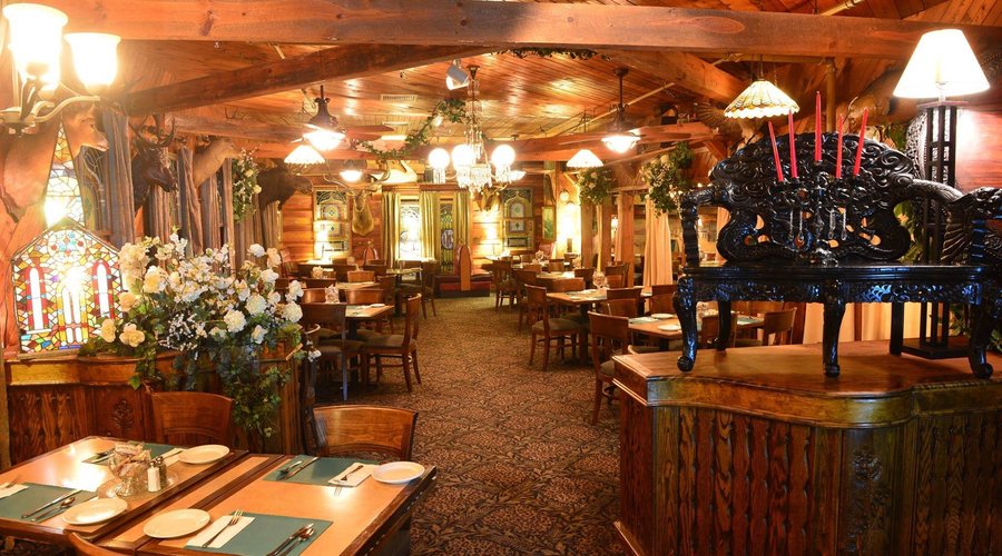 Boat House Dining
