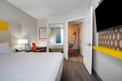 Hotel photo 8 of Holiday Inn Resort Orlando Suites - Waterpark, an IHG Hotel.