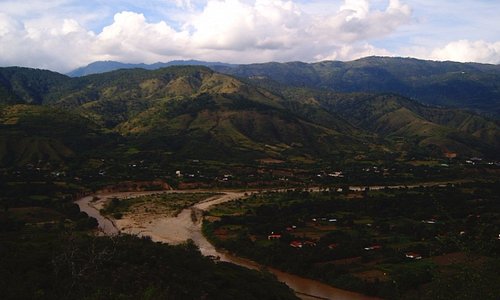 Río Chixoy en Sacapulas. vista desde Chu´Taxtyoox.