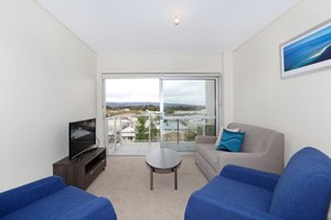 Room & Suite