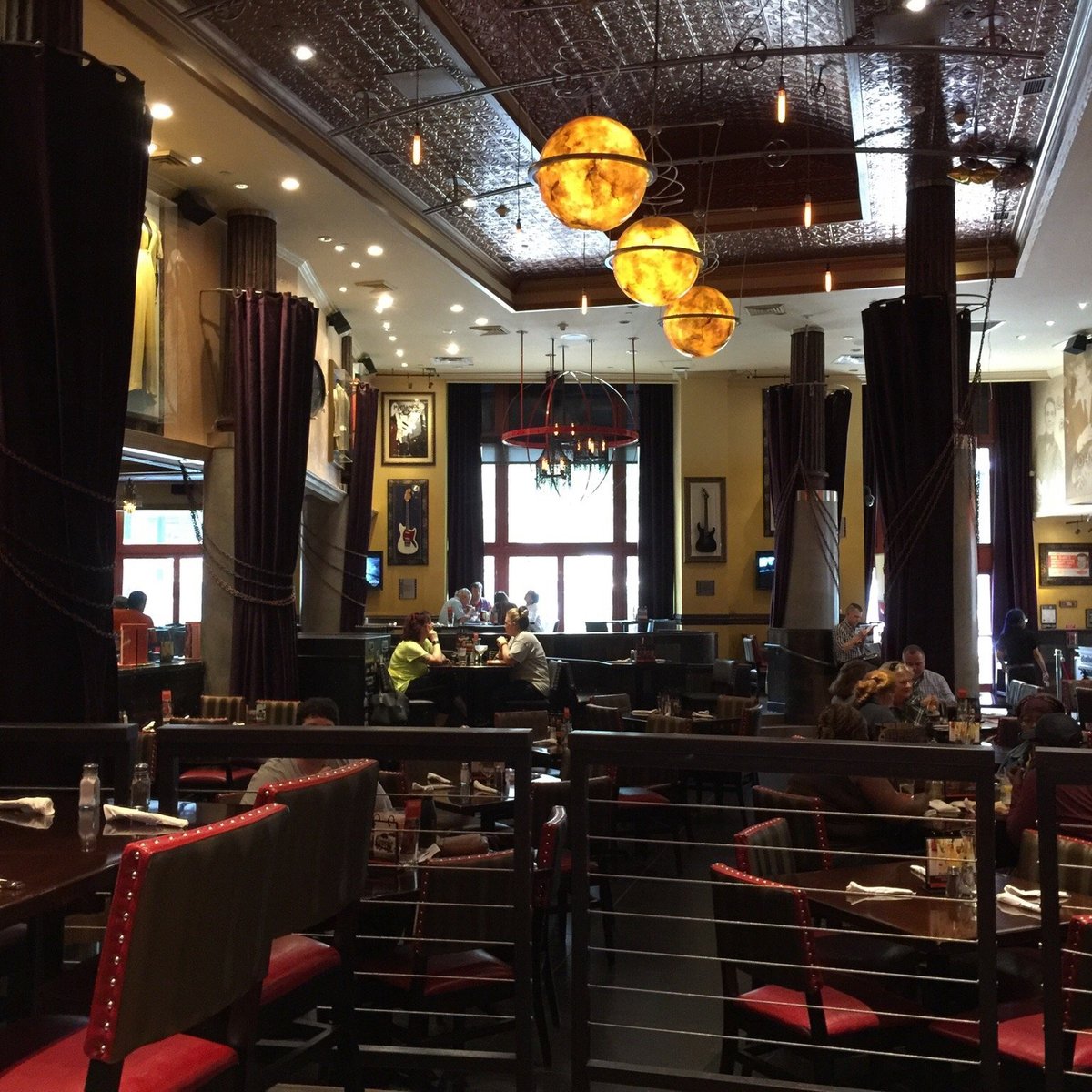 Hard Rock Cafe (Philadelphia): All You Need to Know BEFORE You Go