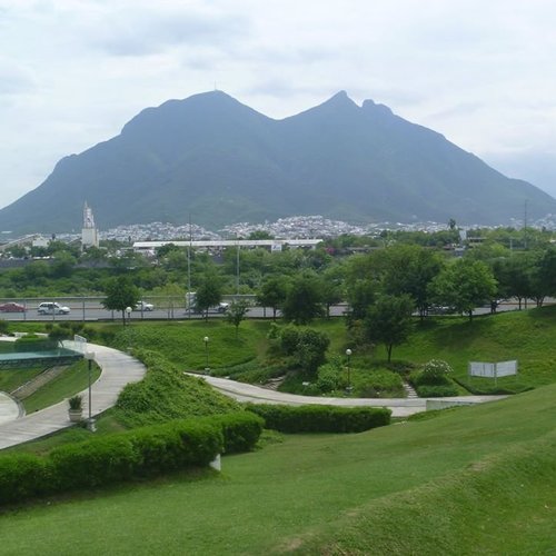 PARQUE POPOLÁ NUEVO LEÓN MEXICO