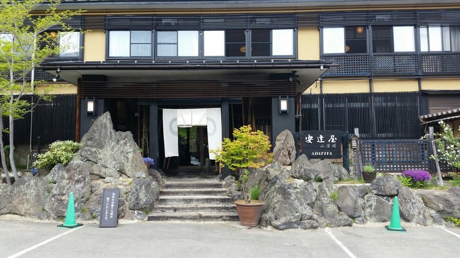 露天風呂も内湯も雰囲気が良い