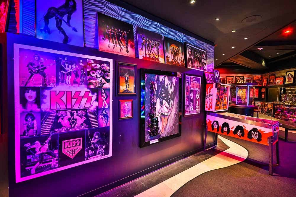 Kiss Monster Mini Golf (Las Vegas) - All You Need to Know BEFORE You Go