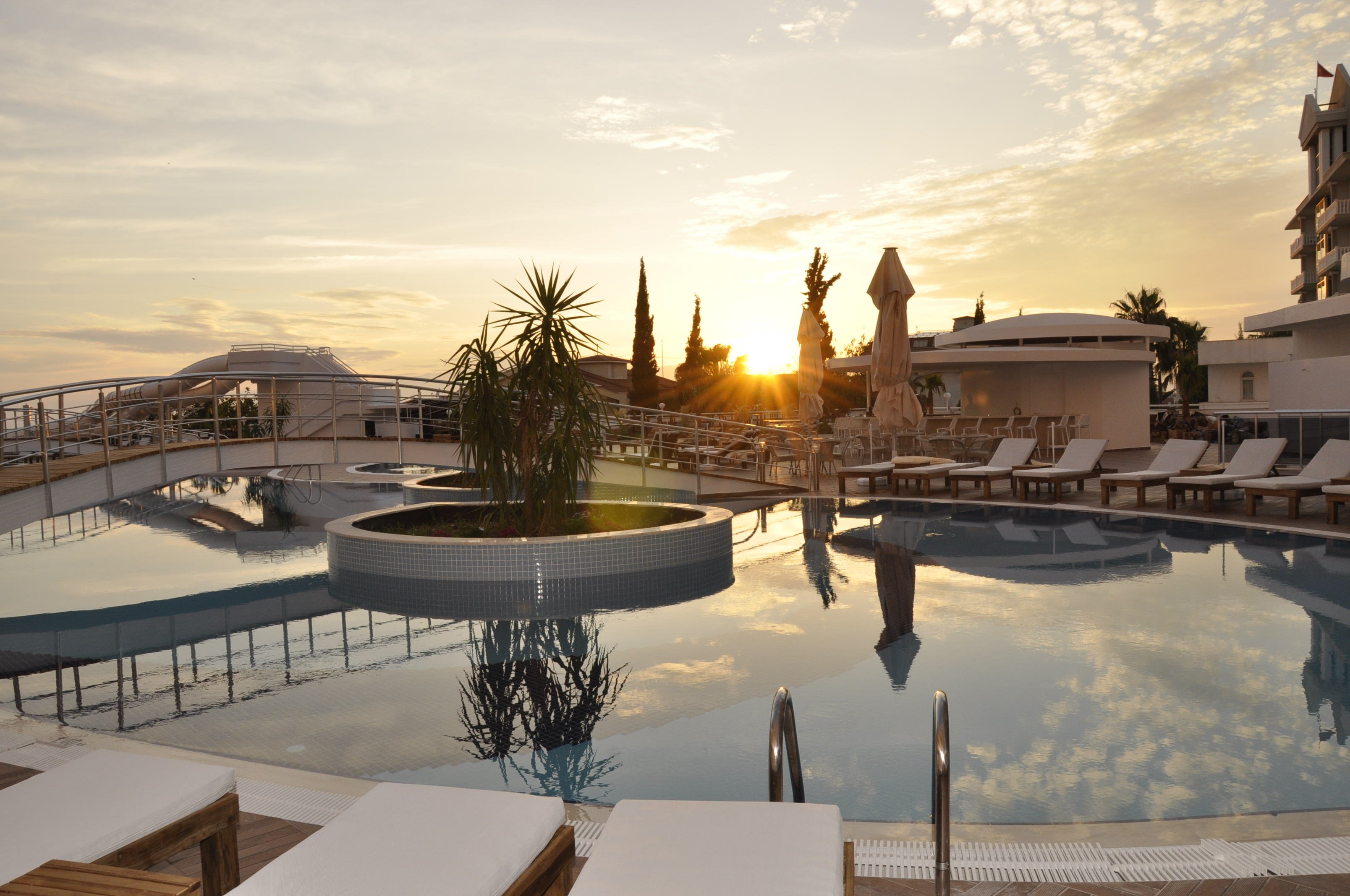Hotel photo 13 of Laguna Beach Alya Resort and Spa.