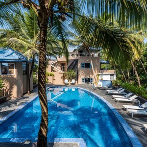 First pool : villa Pool Outside the FAVOURITE Rooms
