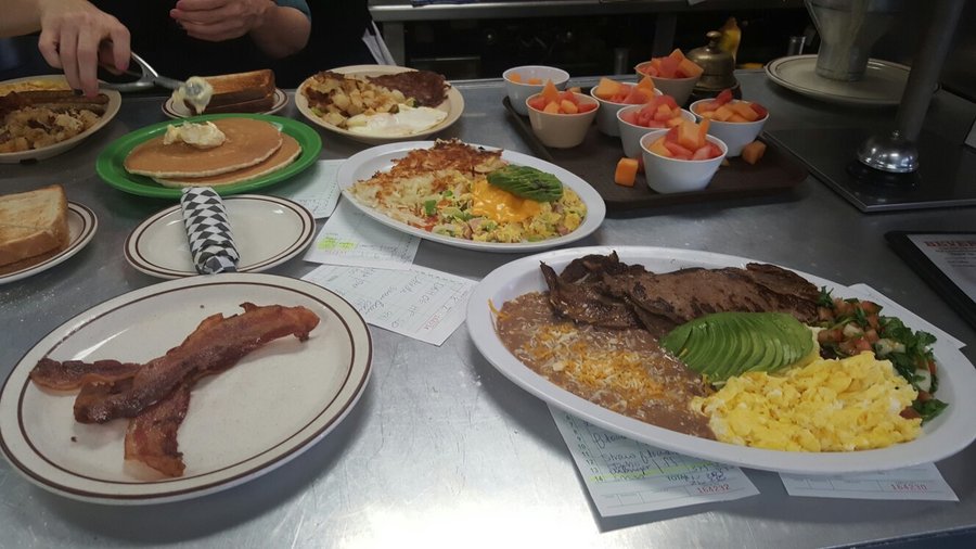 Omg this place is so good they portion are so big  delicious