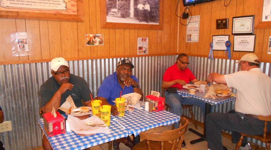 Dickey's Barbecue Pit