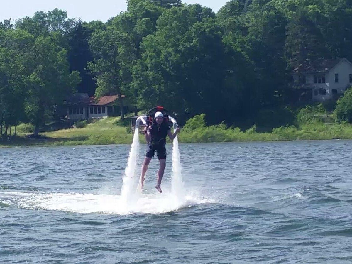 Fly out of the water with Jetpack Midwest rentals – Twin Cities