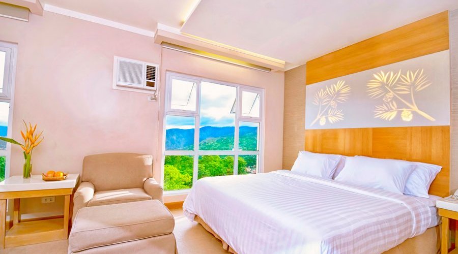 Premier Suite Room 03