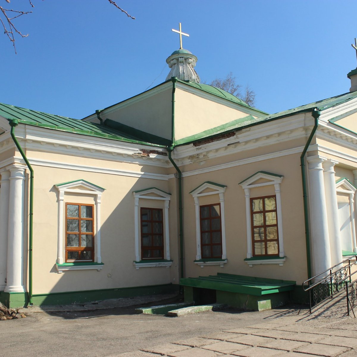 Church of the Intercession of the Holy Virgin Queen of the Holy Rosary,  Томск - Tripadvisor