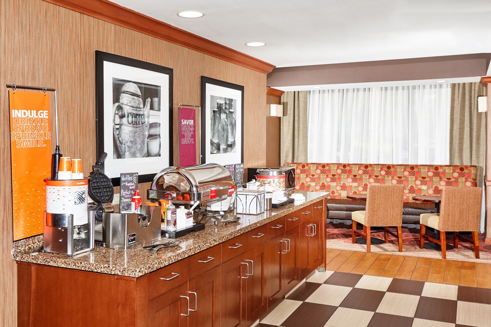 HAMPTON INN LAFAYETTE 95 1 6 0 Updated 2024 Prices Hotel   Breakfast Area 