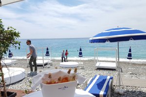 Piscine et plage