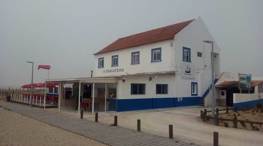 Fragateira Hostel