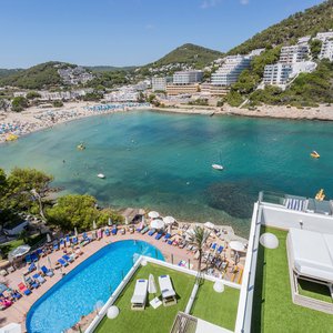 Palladium Hotel Cala Llonga, hotel in Ibiza