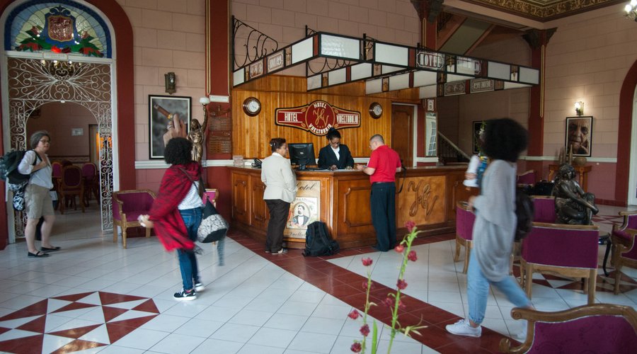 HOTEL VUELTABAJO