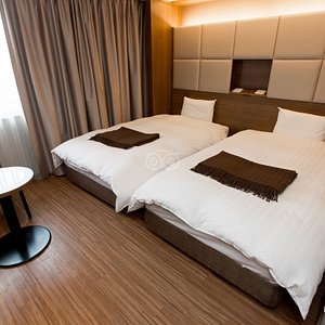 The Comfort Twin Room at the Dormy Inn Premium Shimonoseki