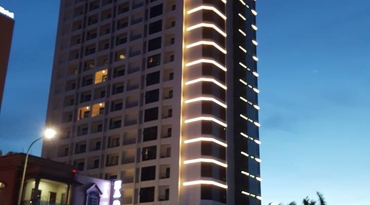 vẻ đẹp sang trọng về đêm của Summer Cửa lò.