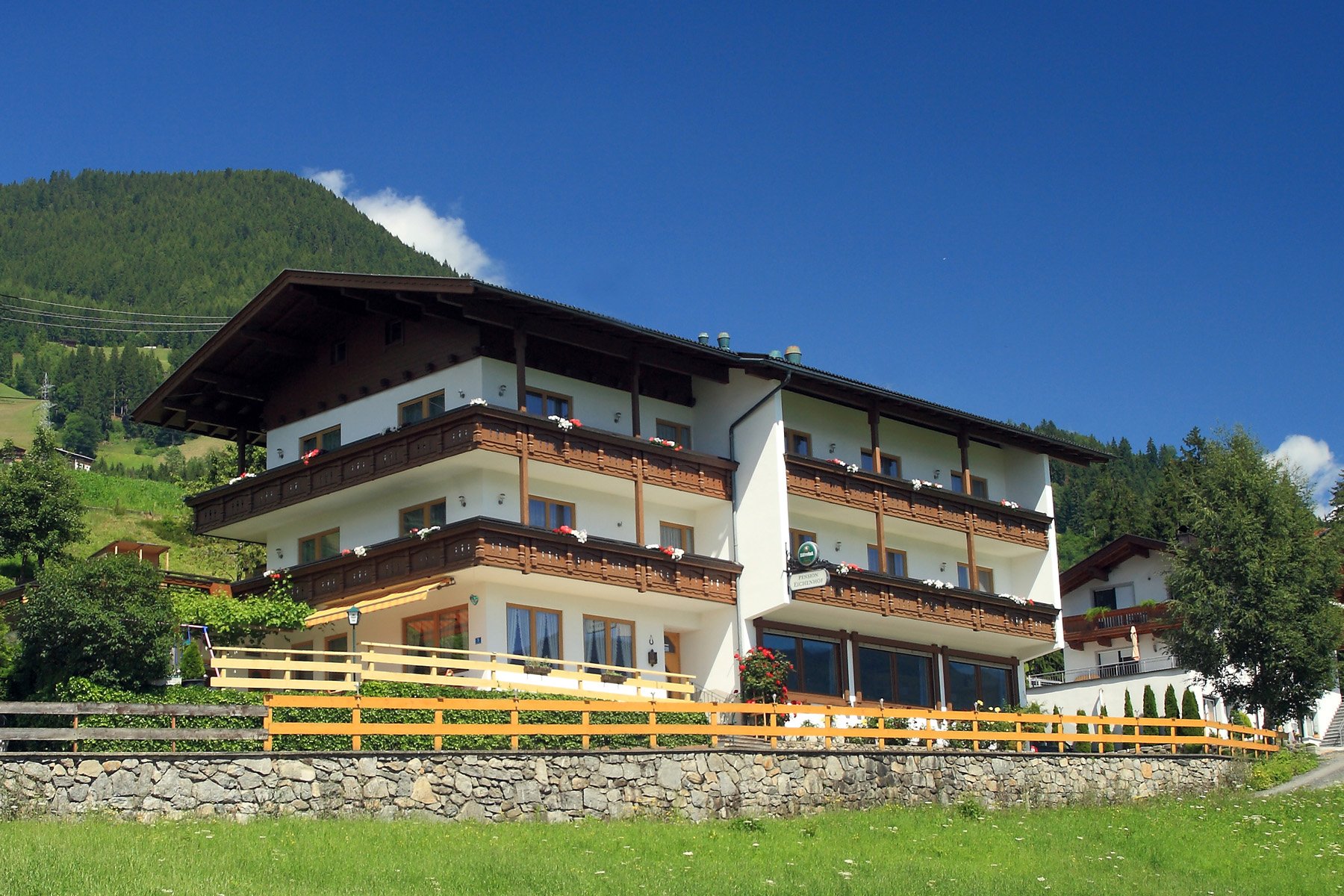 HOTEL PENSION EICHENHOF (Autriche/Tirol) - Tarifs 2024