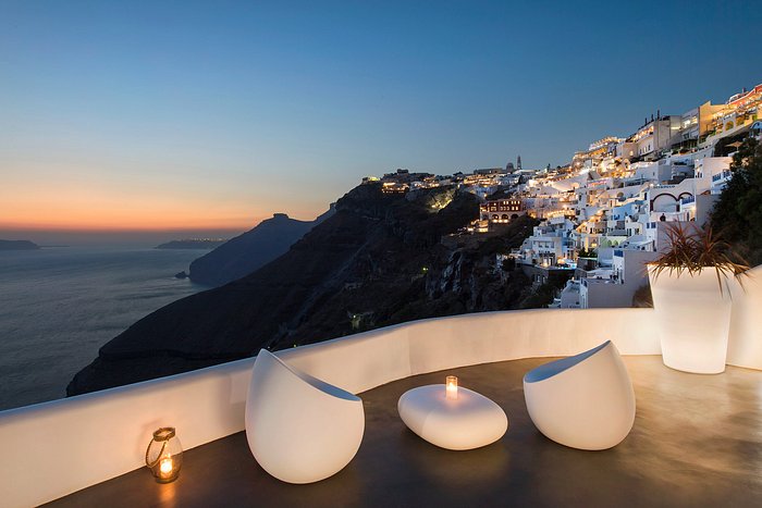 ATHINA LUXURY SUITES in Santorini - Hotel Review & Map