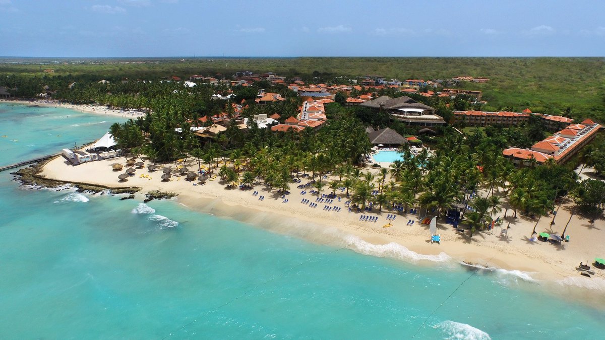 Aerial Viva Wyndham Dominicus Palace