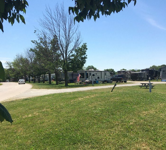 HEARTLAND RESORT Campground Reviews (Greenfield, IN)