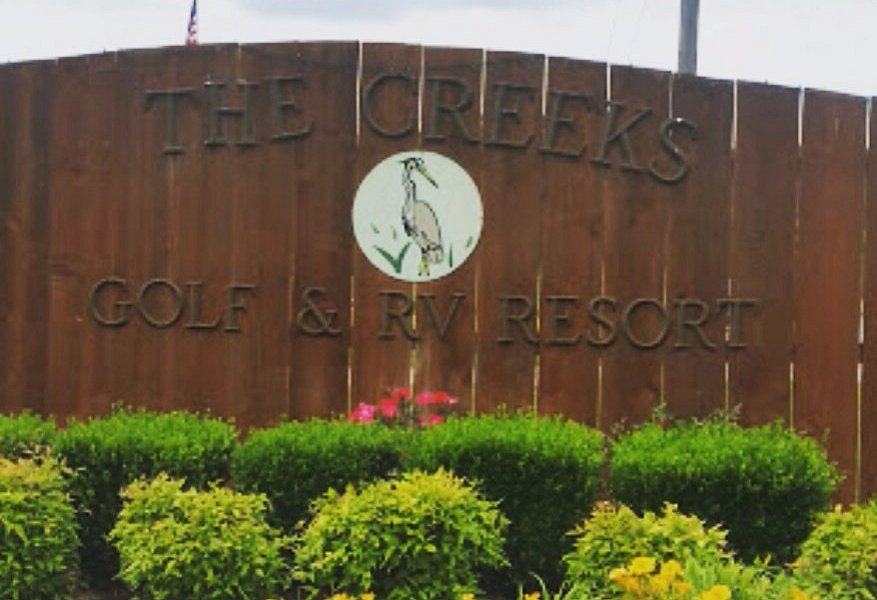 The Creeks Golf image