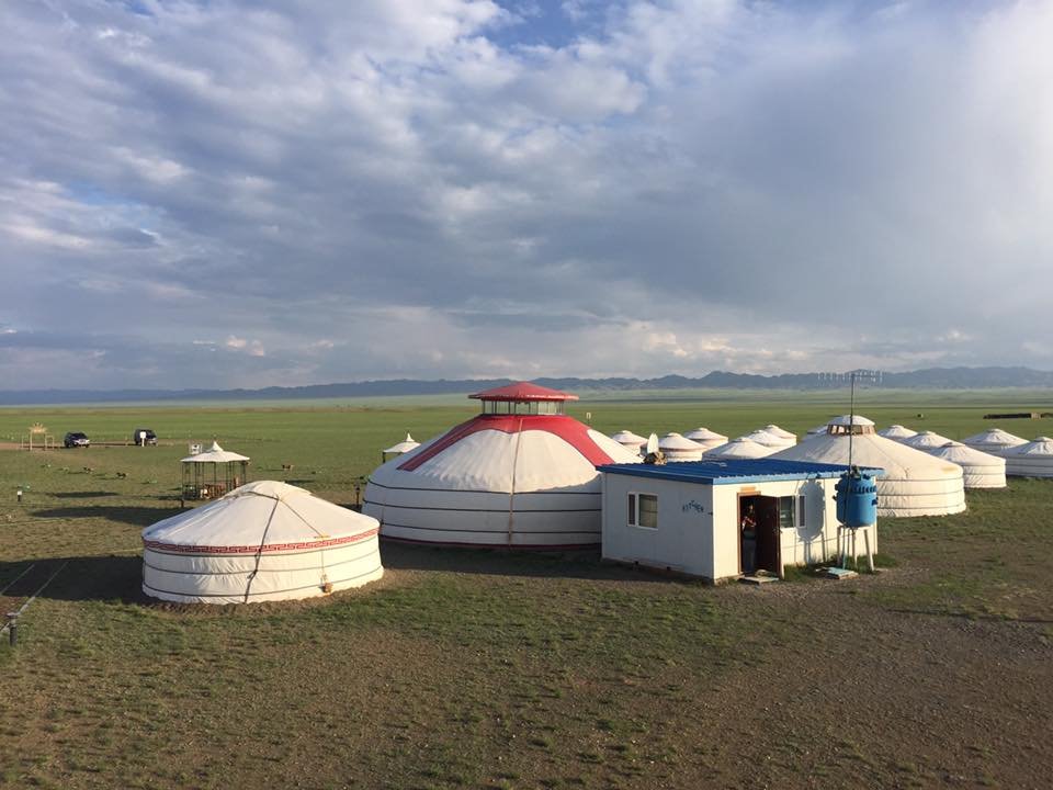 GOBI MIRAGE TOURIST CAMP (Gobi Gurvansaikhan National Park, Mongolie ...